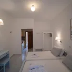Villa Olive Apartments