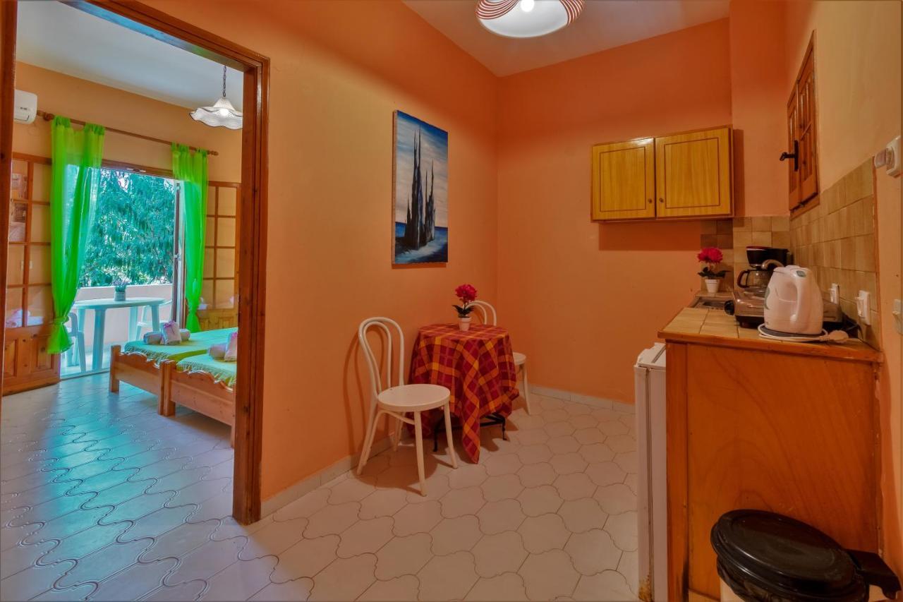 Olive Apartment *